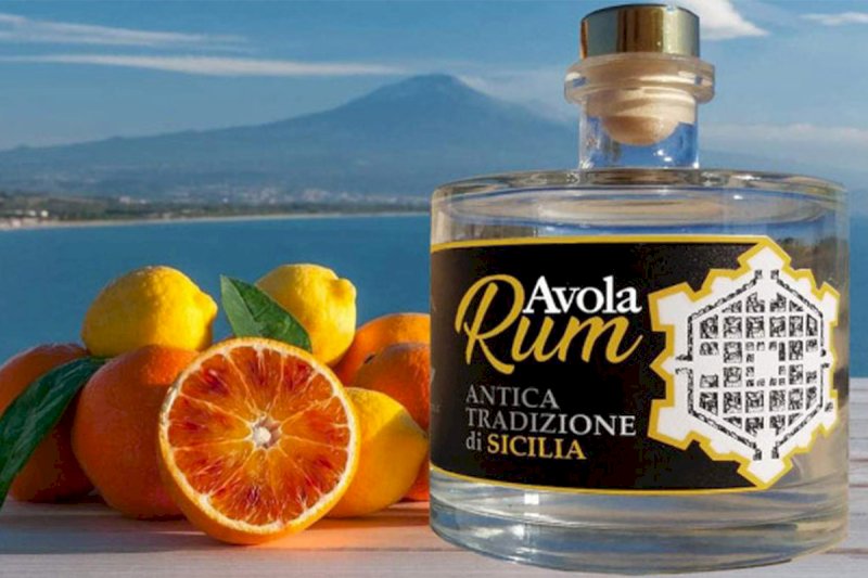 Avola Rum: il rum siciliano in anteprima mondiale