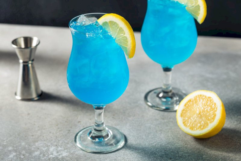 Blue Hawaiian o Blue Hawaii? Alla scoperta di un gustoso mistero blu