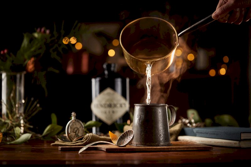 Il calore elegante del gin, anche in inverno