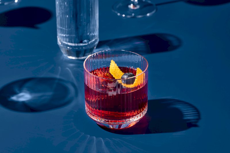 Guida al Vermouth: Storia, Tipologie, Ricetta e Cocktail