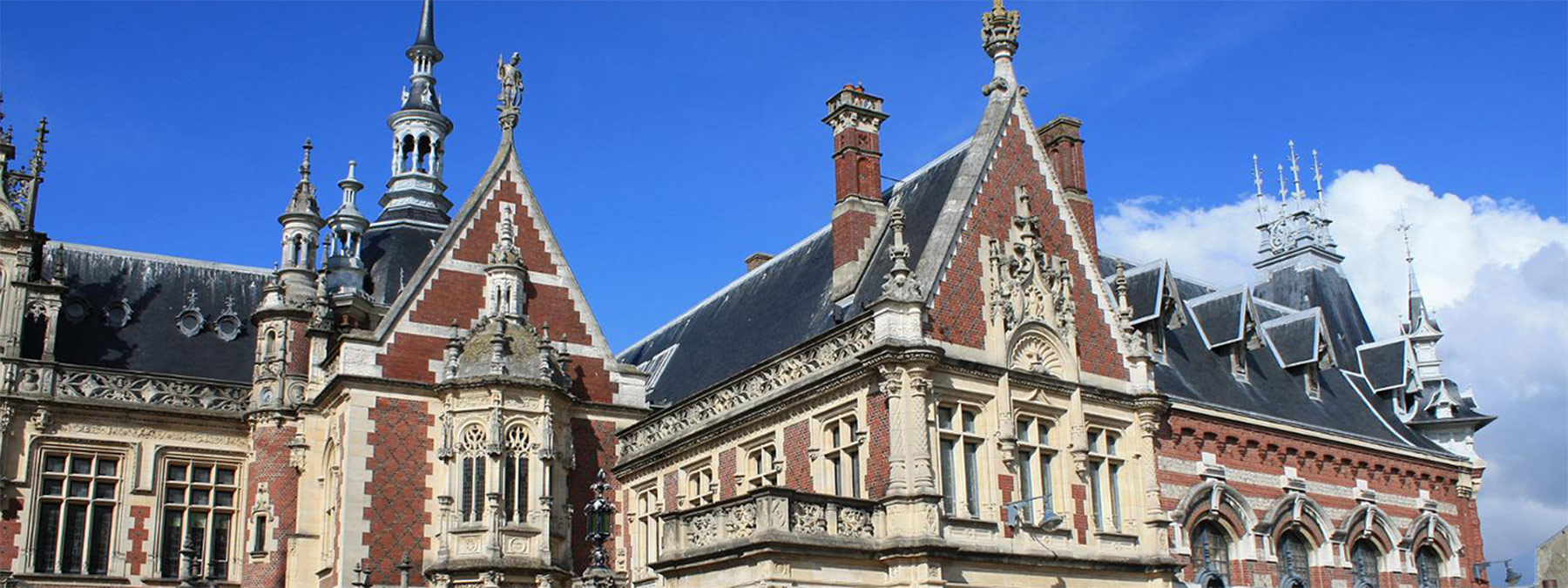 Bénédictine DOM