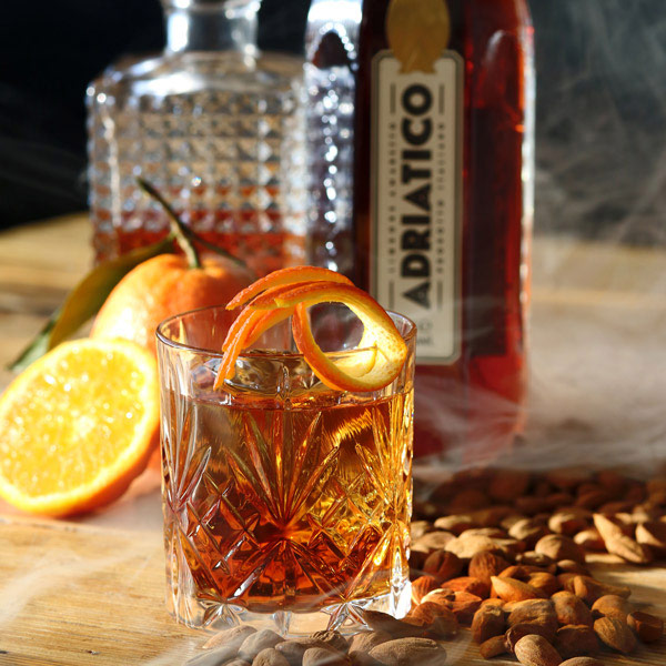Adriatico: Autentico Amaretto Pugliese